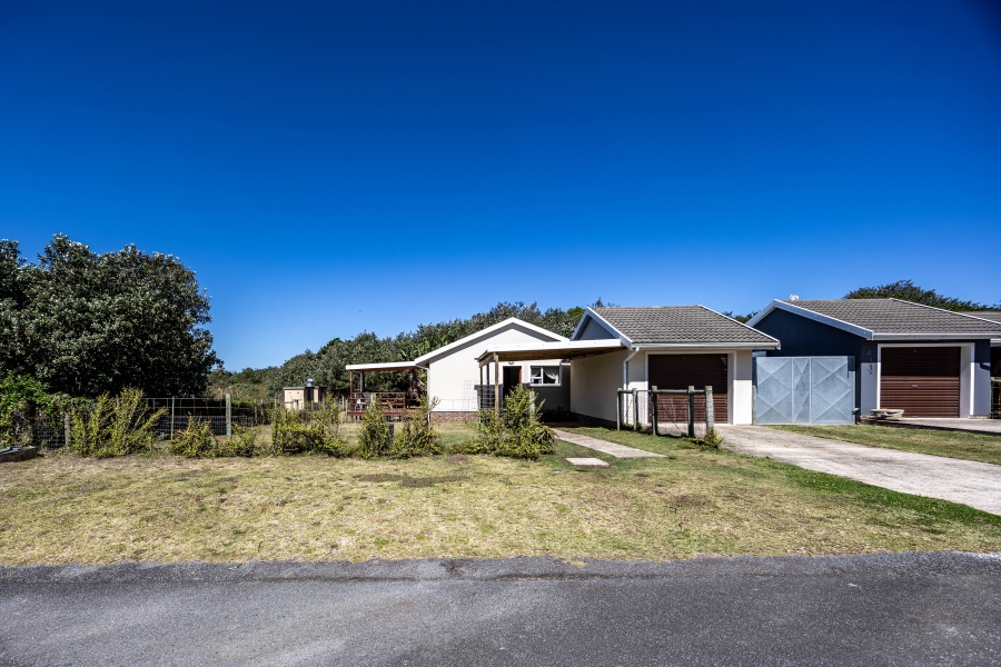 3 Bedroom Property for Sale in Kidds Beach Eastern Cape